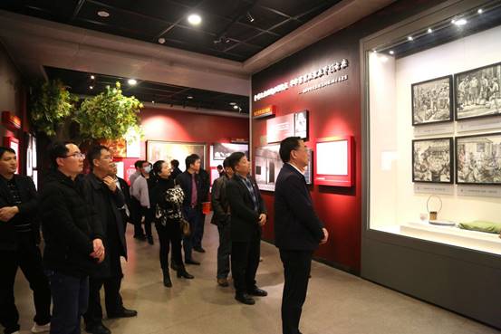 说明: 秋收起义纪念馆